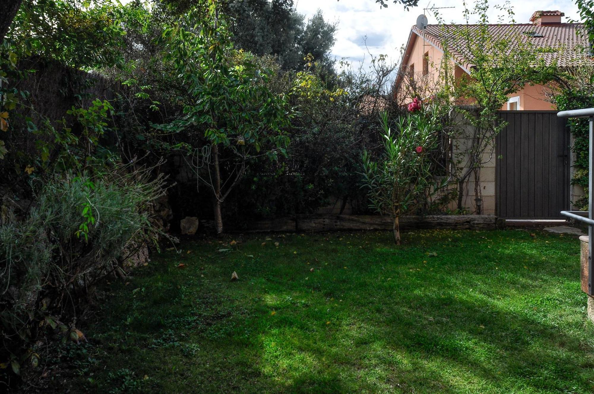 Acogedora Casa Con Verde Jardin By Cabana Rentals Ituero y Lama Luaran gambar